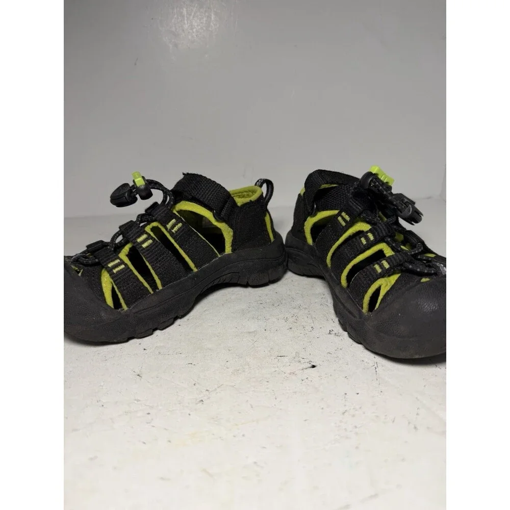 Keen Newport H2 Sandals Toddler Size 9 Black Green Youth Boys Kids Utility Hikin